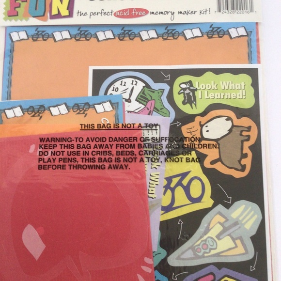 SCRAPBOOK SCHOOL DAYS KIT NWT 8.5 x 11 PAGES NWT - Picture 4 of 12